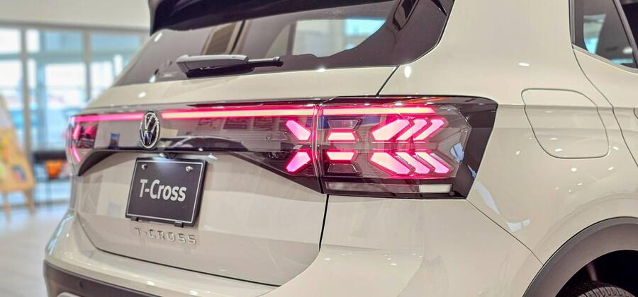 スタッフブログ | マニアックな目線での新型Tcrossのポイント